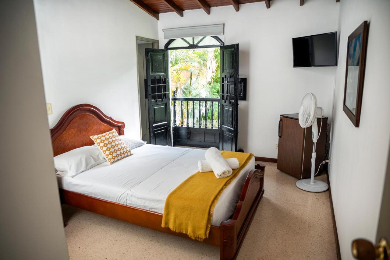 Hotel Casa Rosales Medellín Camera foto