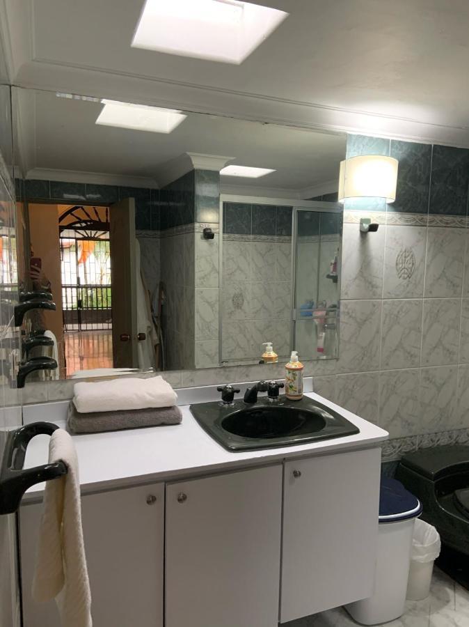Hotel Casa Rosales Medellín Esterno foto
