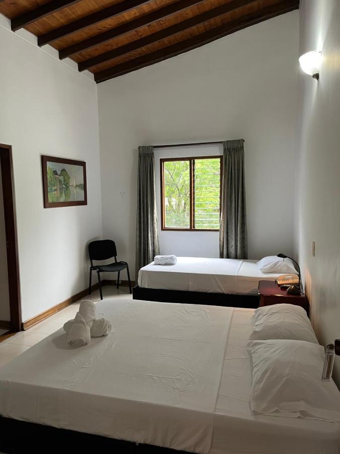 Hotel Casa Rosales Medellín Esterno foto