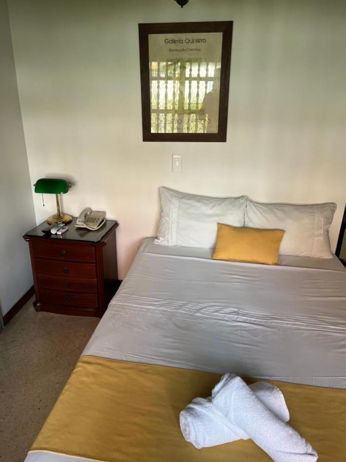 Hotel Casa Rosales Medellín Esterno foto